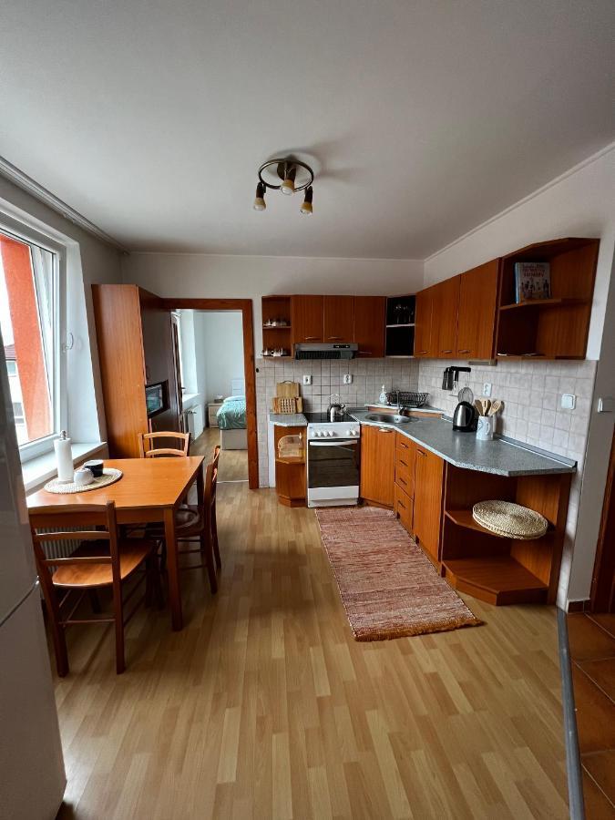 Apartman Mw Apartment Попрад Екстериор снимка